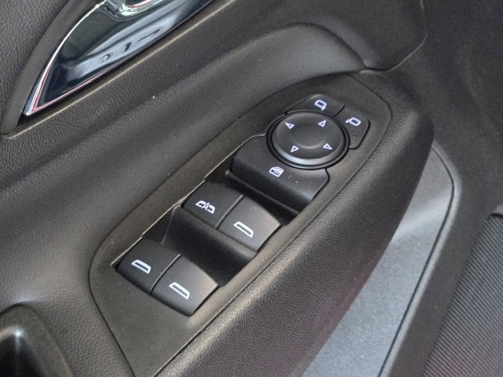 2024 Chevrolet Equinox LT - Photo 21