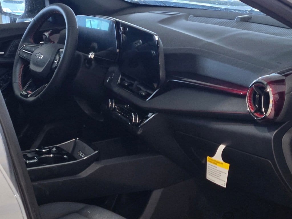 2026 CHEVROLET EQUINOX - Image 8