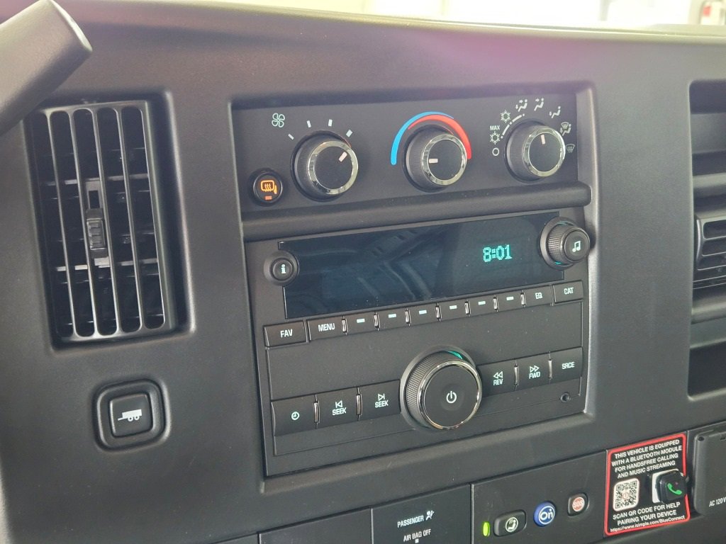 2025 CHEVROLET EXPRESS - Image 16