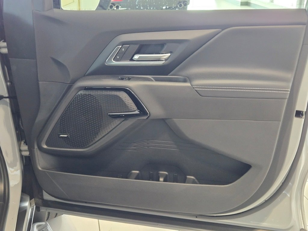 2026 CHEVROLET SILVERADO - Image 4