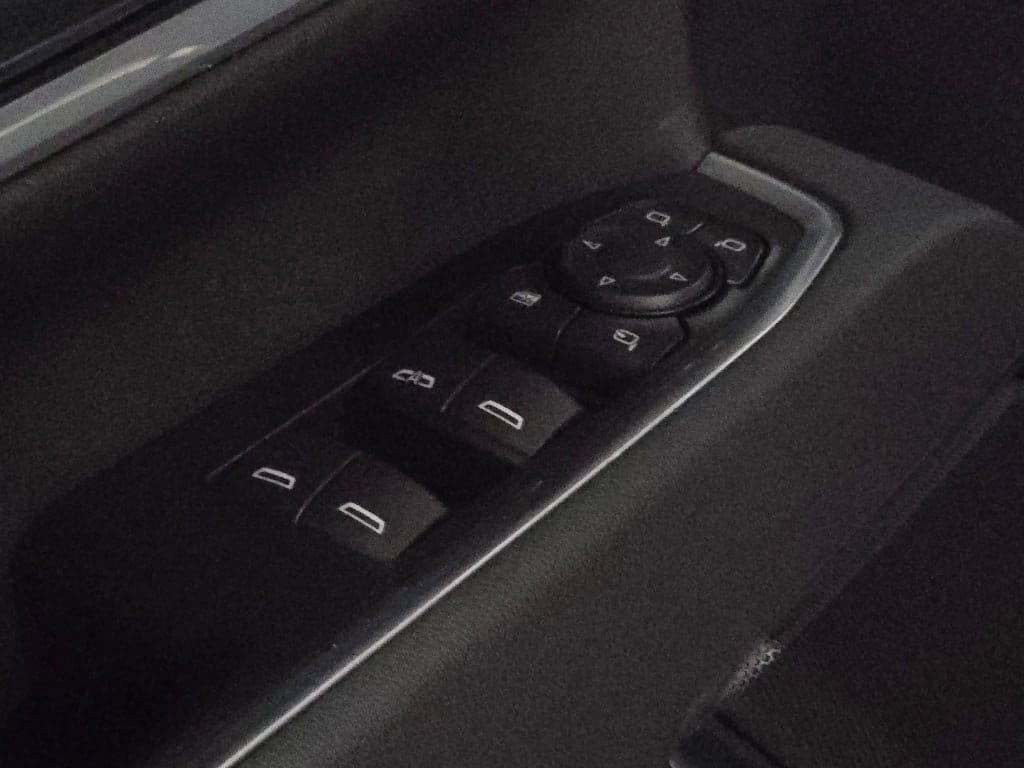 2026 CHEVROLET SILVERADO HD - Image 21