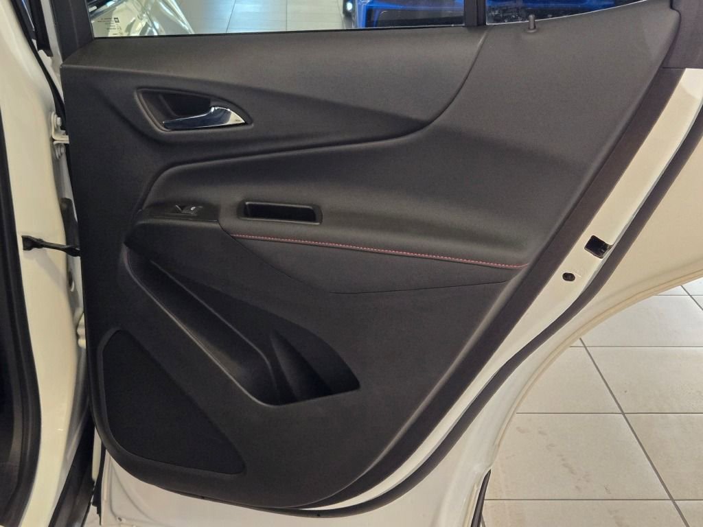 2022 Chevrolet Equinox RS - Photo 9