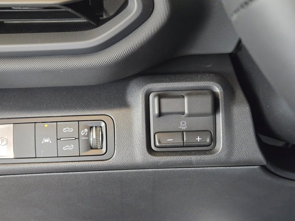 2026 CHEVROLET SILVERADO - Image 26