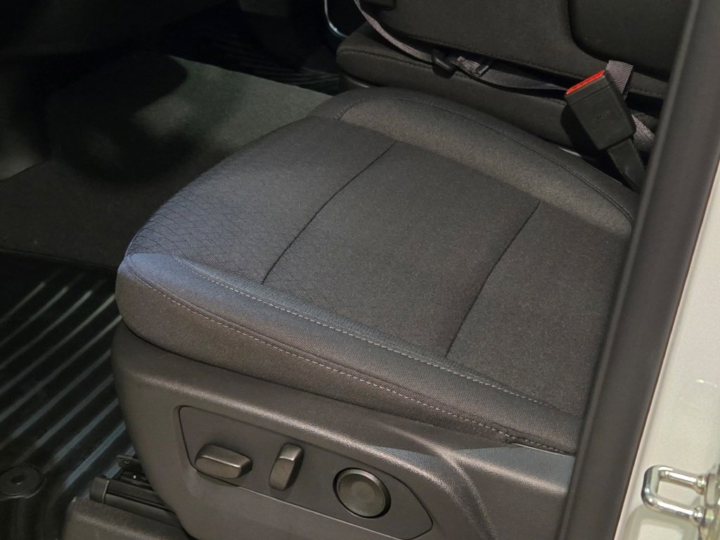 2026 CHEVROLET SILVERADO - Image 20