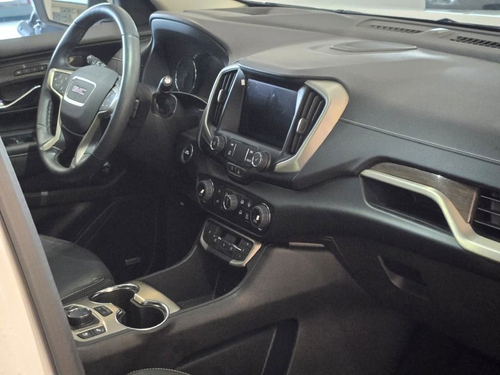2024 GMC Terrain Denali - Photo 8