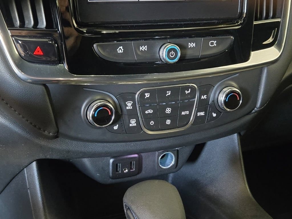 2023 Chevrolet Traverse 1LT - Photo 28