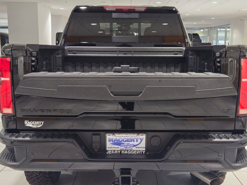 2026 CHEVROLET SILVERADO HD - Image 13
