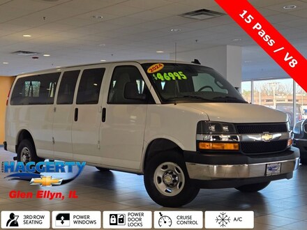 2024 Chevrolet Express Passenger 3500 1LT Van