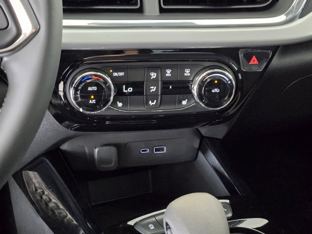 2026 CHEVROLET TRAX - Image 24