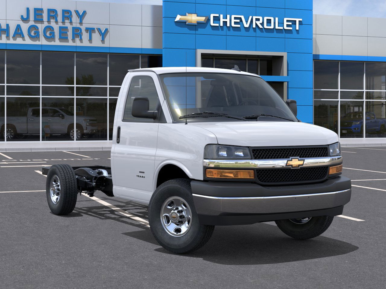 2025 CHEVROLET EXPRESS - Image 32