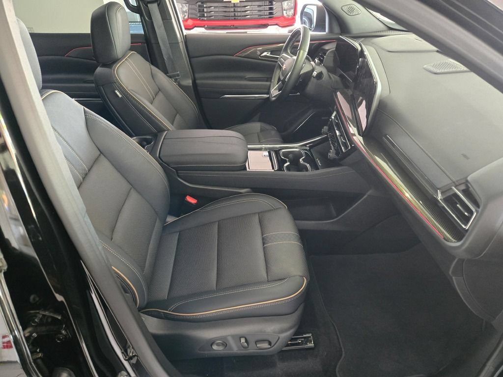 2025 Chevrolet Traverse High Country - Photo 6
