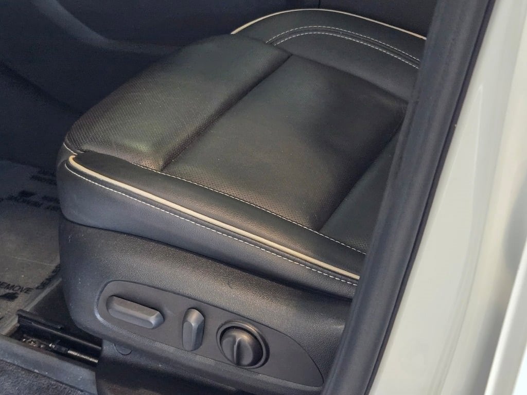 2023 CHEVROLET TRAVERSE - Image 23