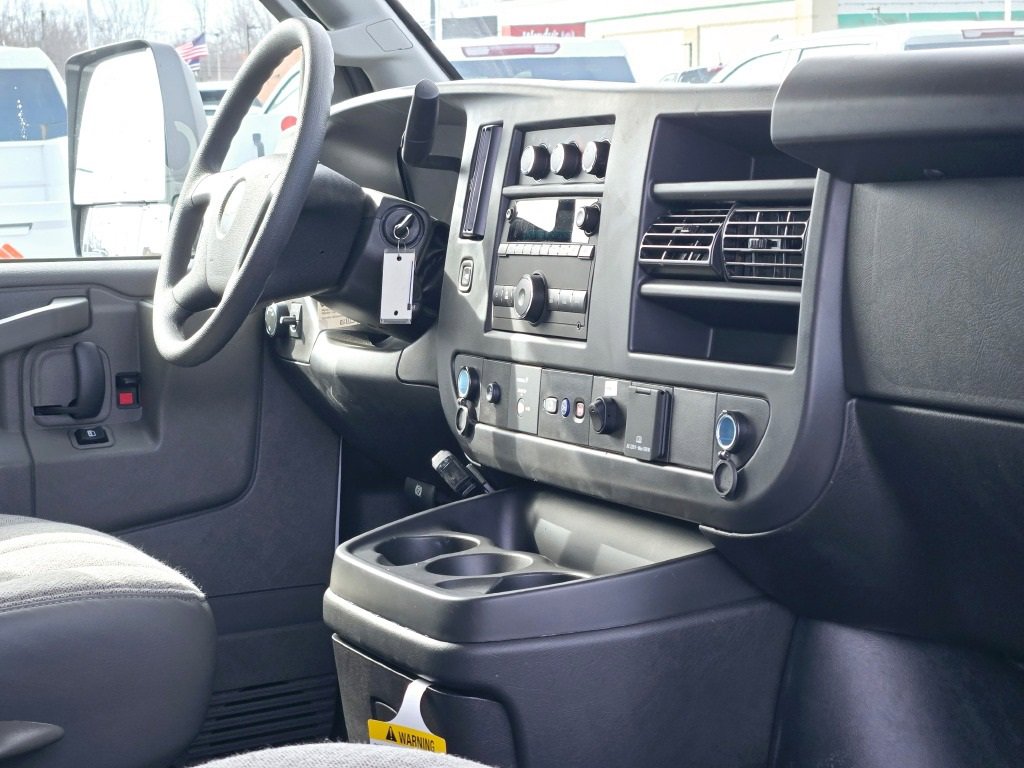 2024 CHEVROLET EXPRESS - Image 5