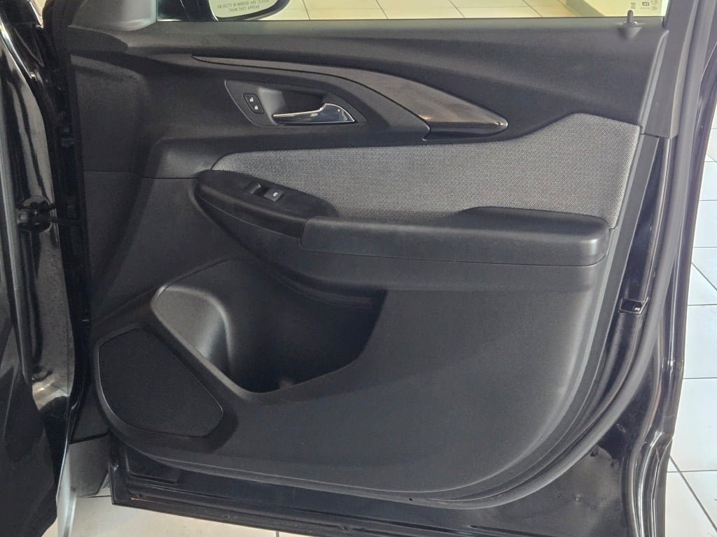 2023 Chevrolet TrailBlazer LT - Photo 5