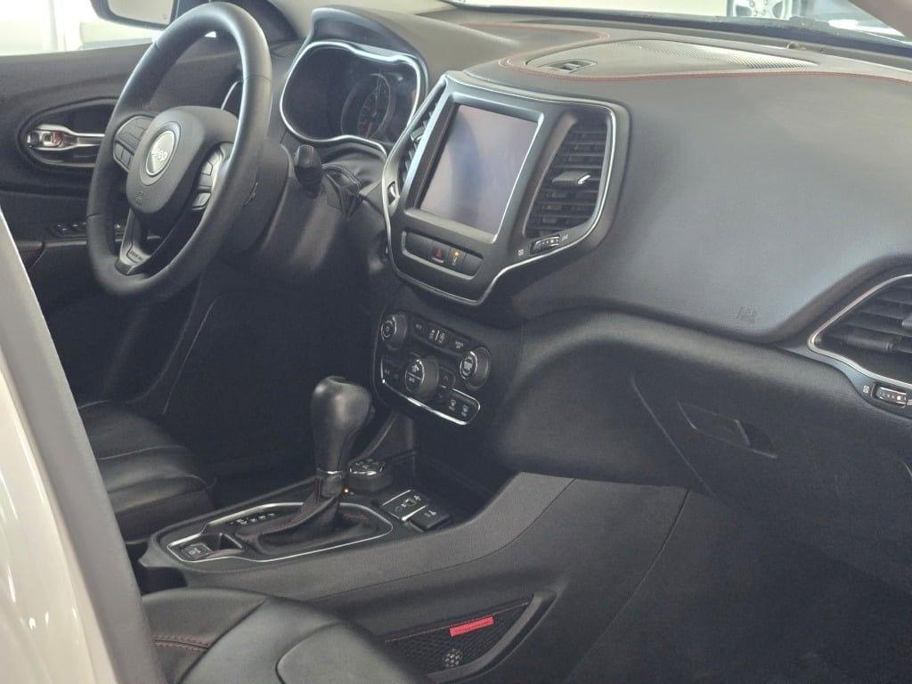 2022 JEEP CHEROKEE - Image 7