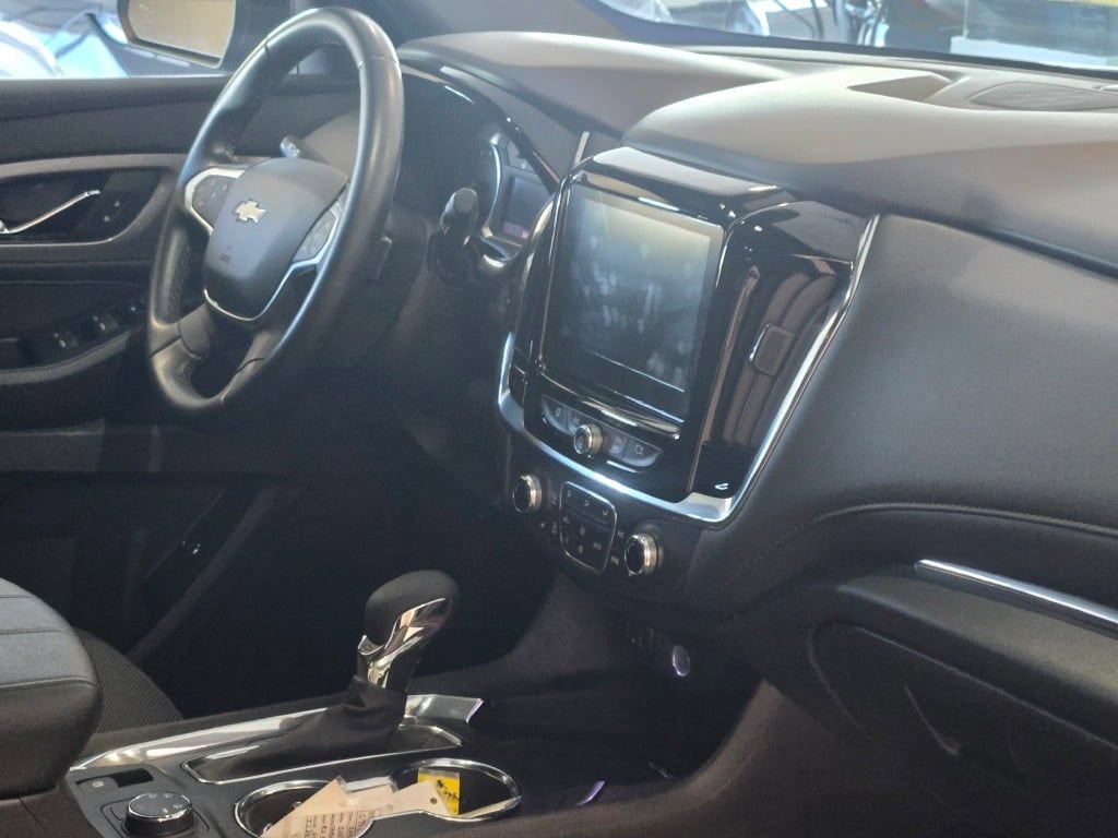 2023 Chevrolet Traverse 1LT - Photo 8