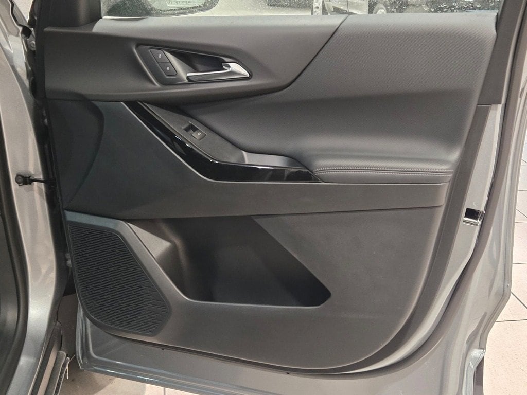 2026 CHEVROLET EQUINOX - Image 4