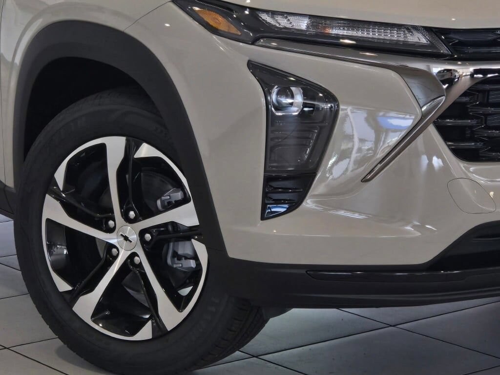 New 2026 Chevrolet Trax 1RS SUV