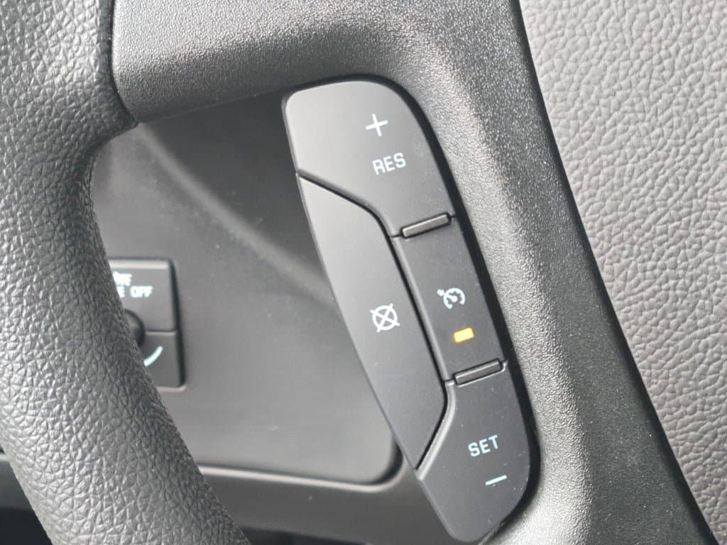 2025 CHEVROLET EXPRESS - Image 23