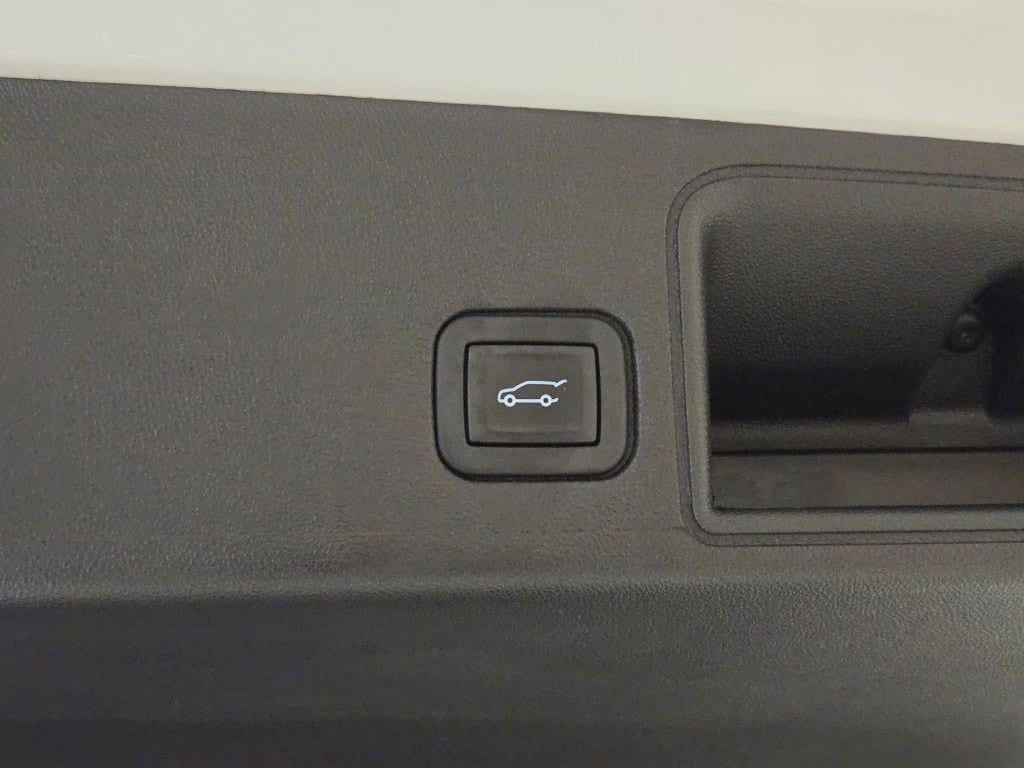 2024 GMC Terrain Denali - Photo 14