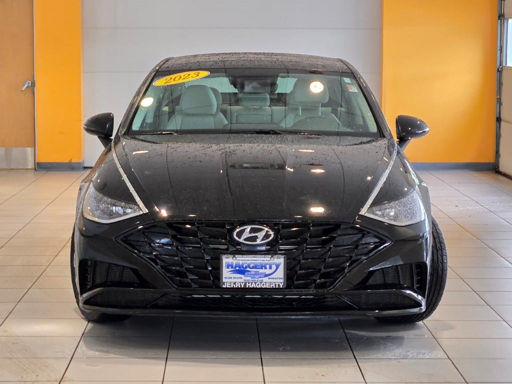2023 Hyundai Sonata SEL photo 2