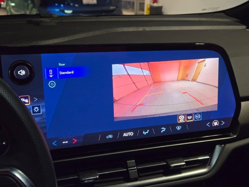 2026 CHEVROLET EQUINOX - Image 23