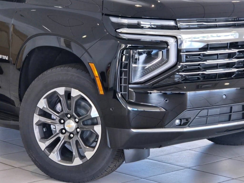 New 2026 Chevrolet Suburban LT SUV