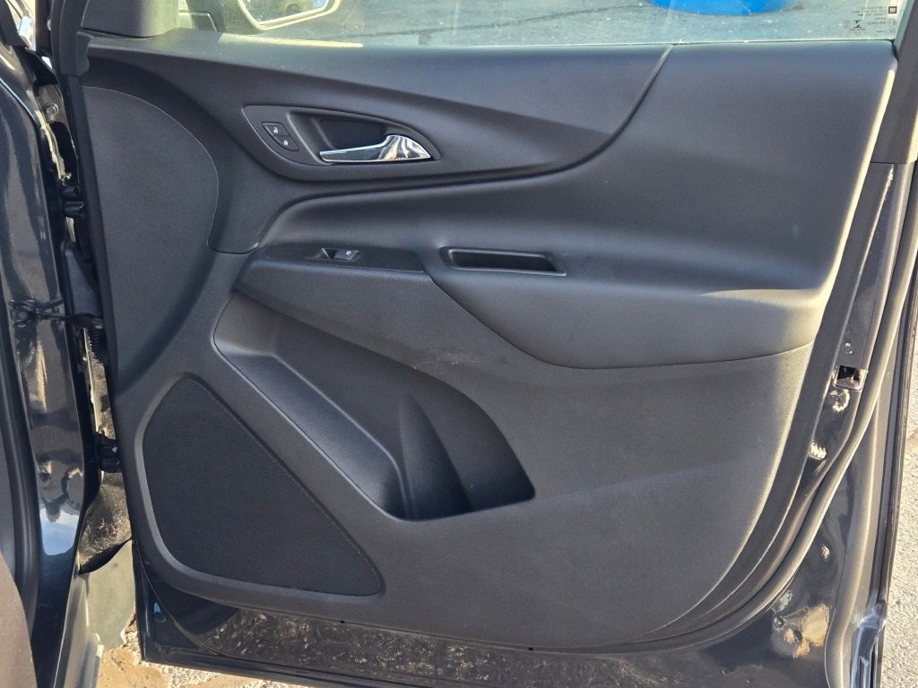 2023 CHEVROLET EQUINOX - Image 4