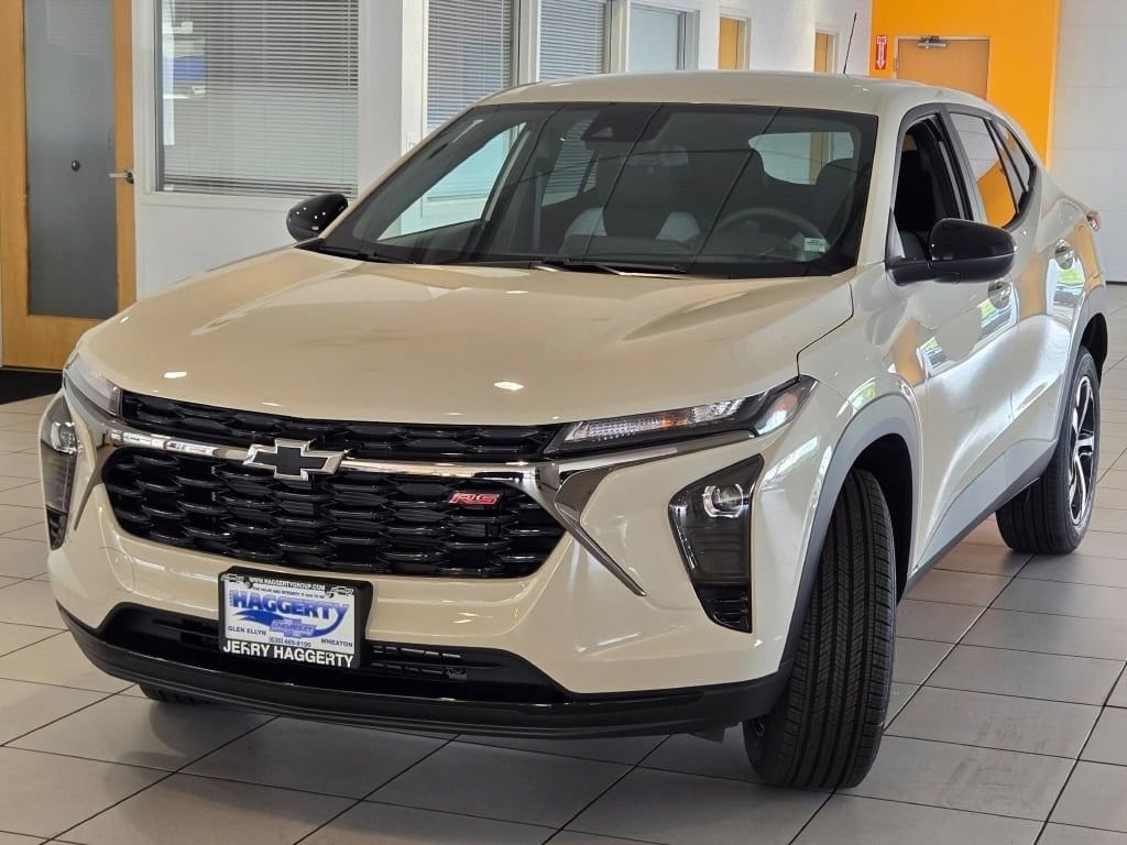 New 2026 Chevrolet Trax 1RS SUV