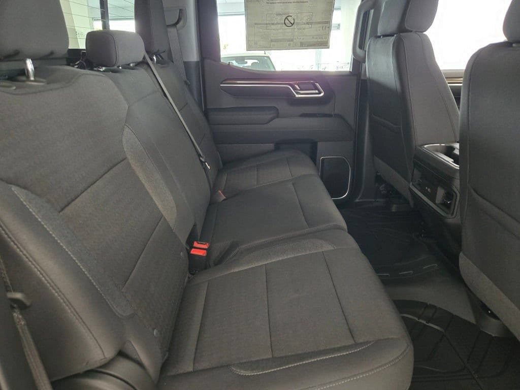 2026 Chevrolet Silverado 1500 RST - Photo 10