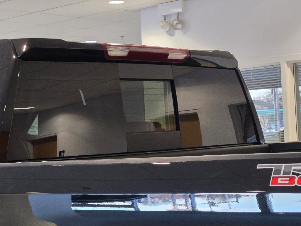 2026 CHEVROLET SILVERADO - Image 13