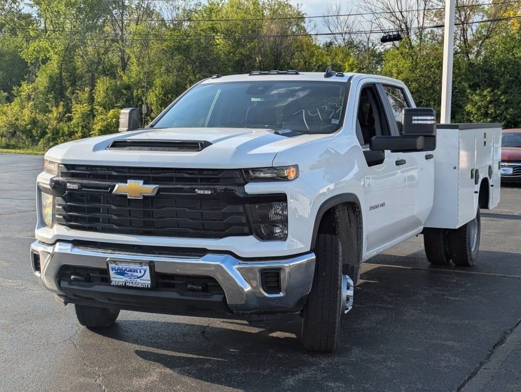 New 2026 Chevrolet Silverado 3500 HD Chassis Cab Work Truck Truck