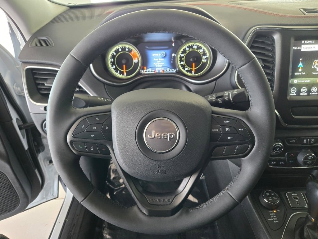 2022 JEEP CHEROKEE - Image 33