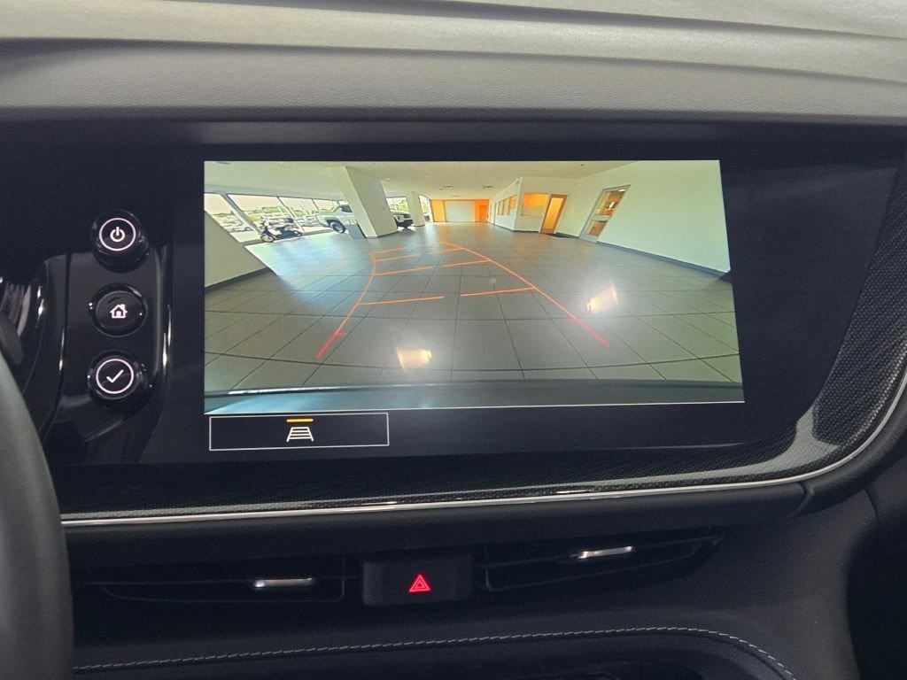2022 Buick Envision Preferred - Photo 26