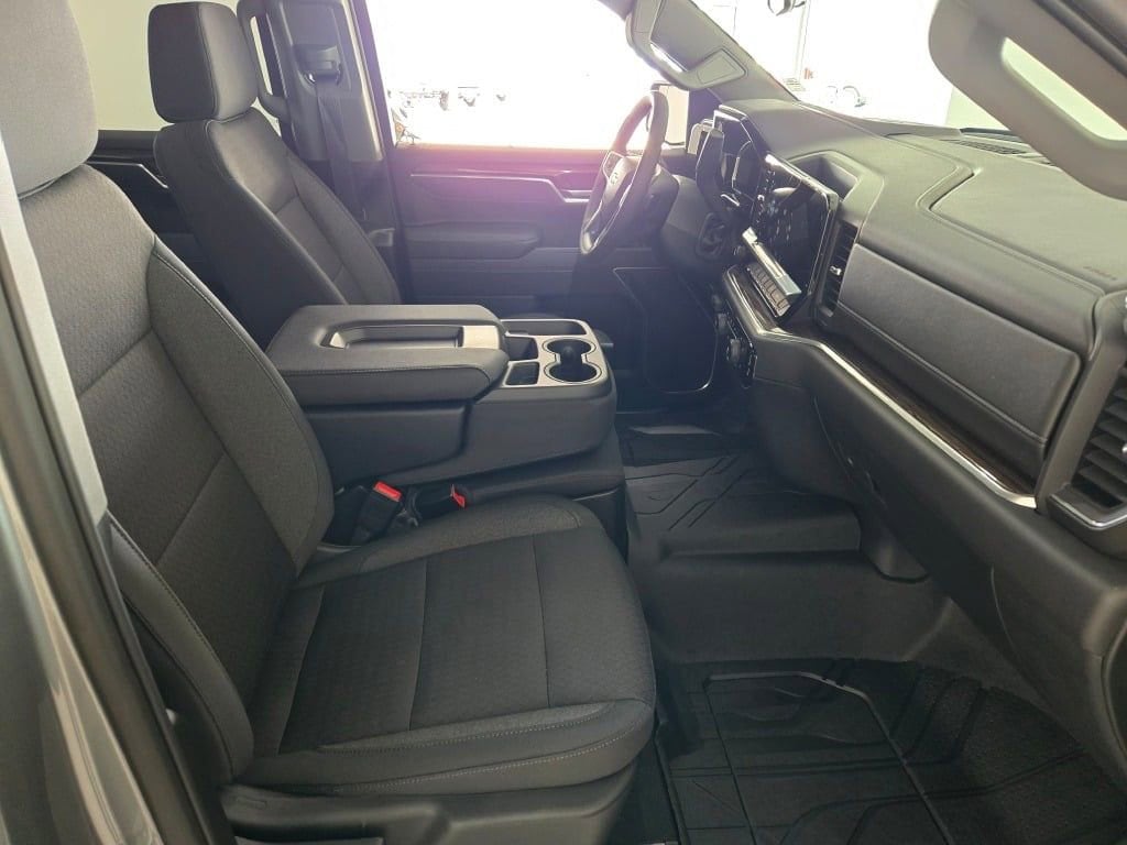 2026 Chevrolet Silverado 1500 RST - Photo 6