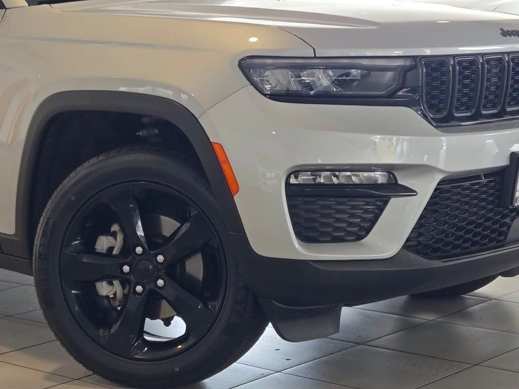 Used 2023 Jeep Grand Cherokee Limited