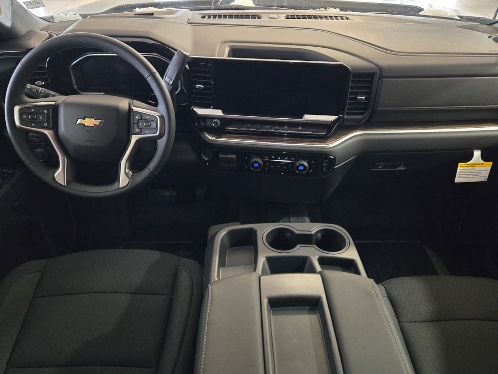 2026 CHEVROLET SILVERADO - Image 18