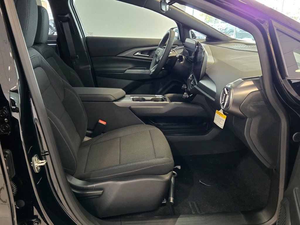 2026 CHEVROLET EQUINOX - Image 5