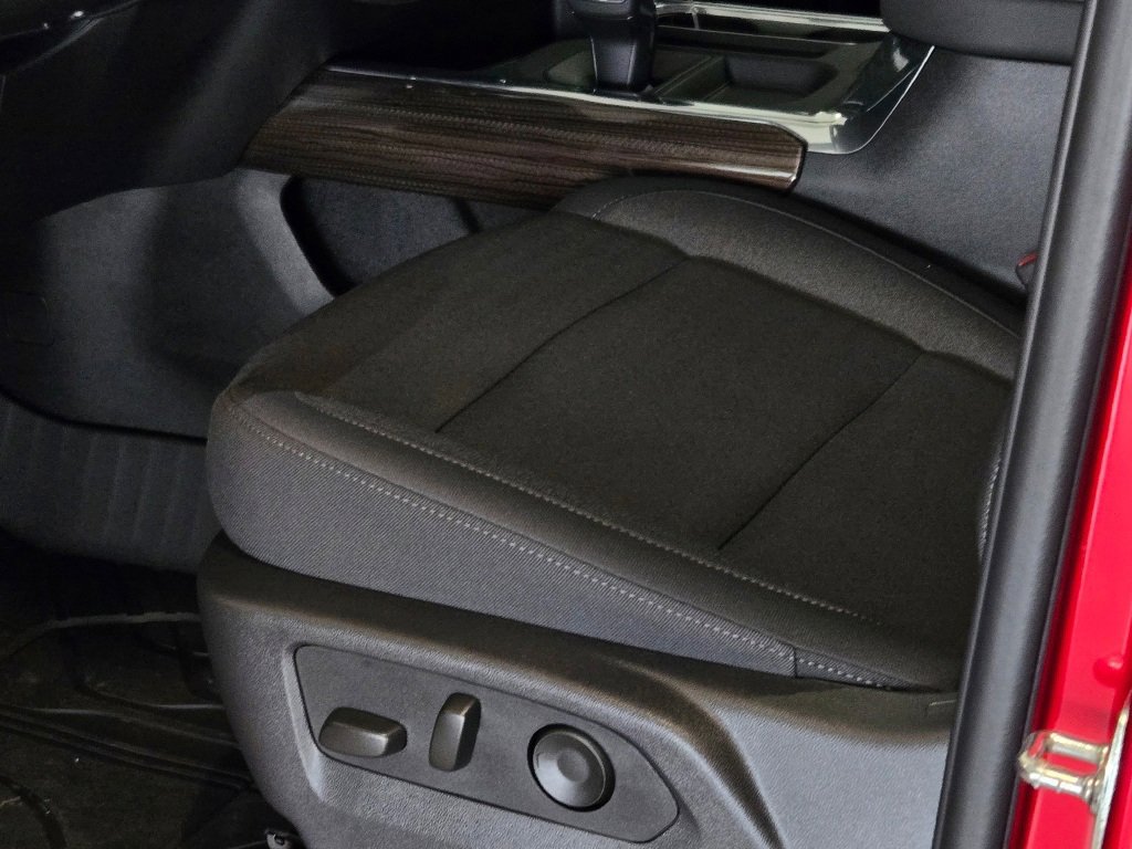 2025 CHEVROLET SILVERADO - Image 22