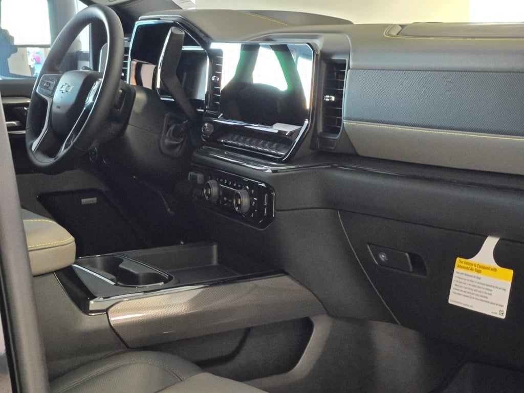 2026 CHEVROLET SILVERADO HD - Image 8