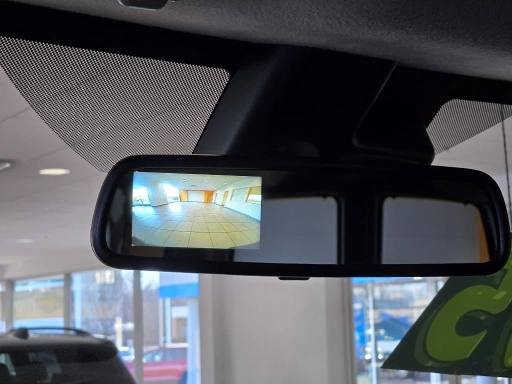 2024 CHEVROLET EXPRESS - Image 24