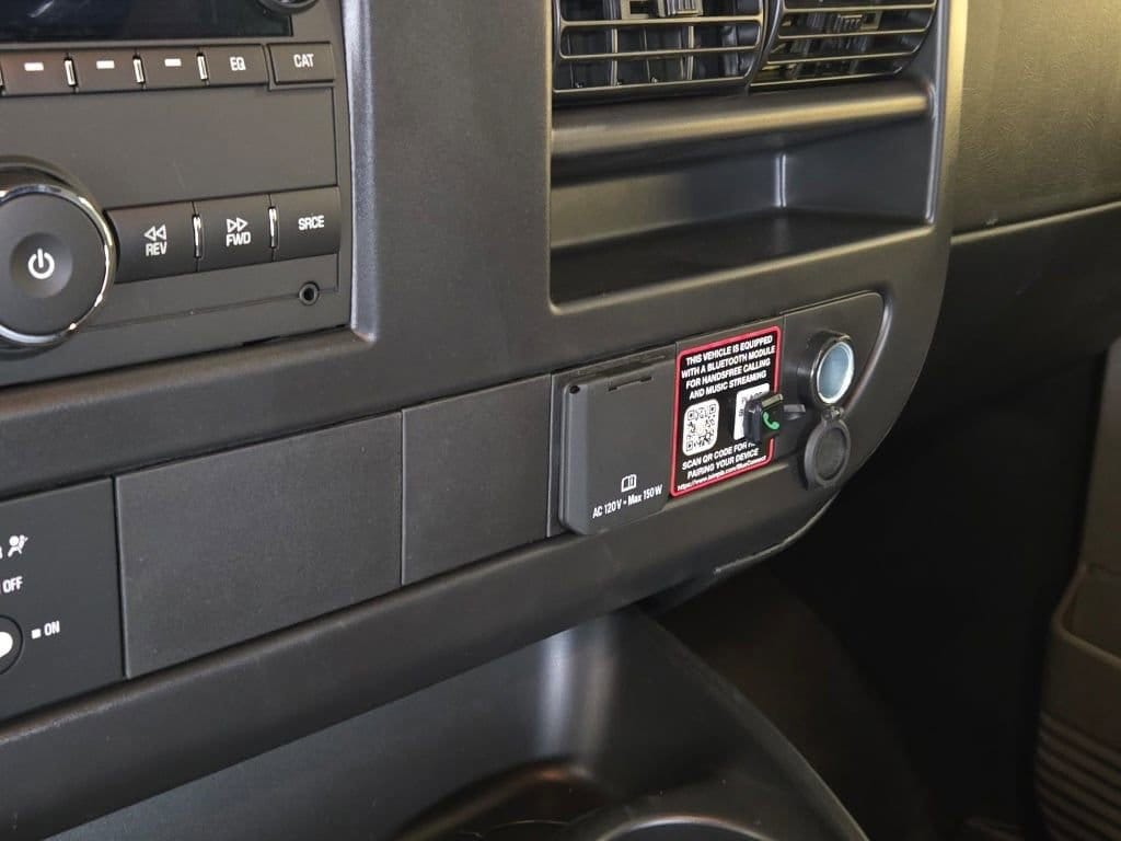 2026 Chevrolet Express Cargo Work Van - Photo 18