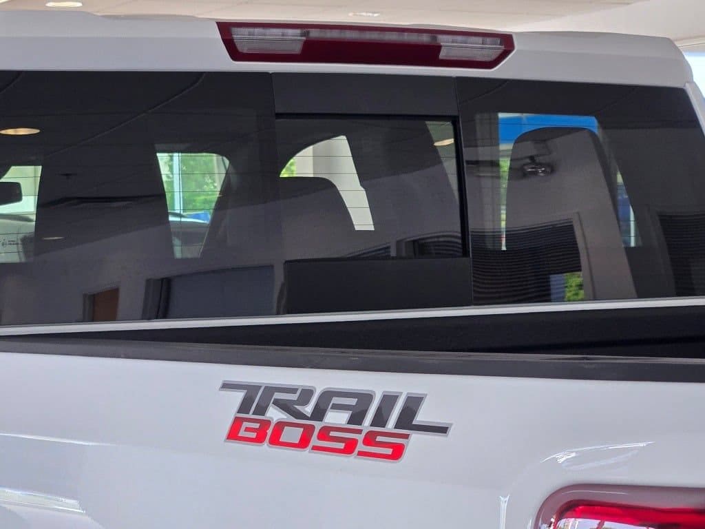 2026 Chevrolet Silverado 1500 LT Trail Boss - Photo 15