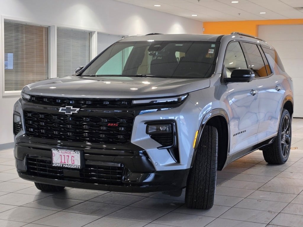 2024 CHEVROLET TRAVERSE - Image 3