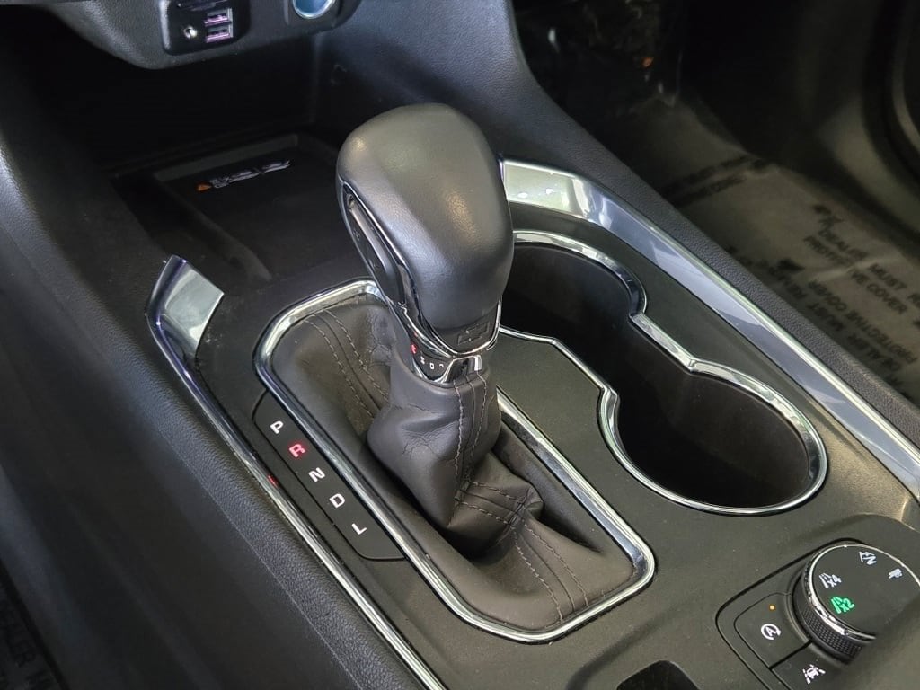 2023 CHEVROLET TRAVERSE - Image 30