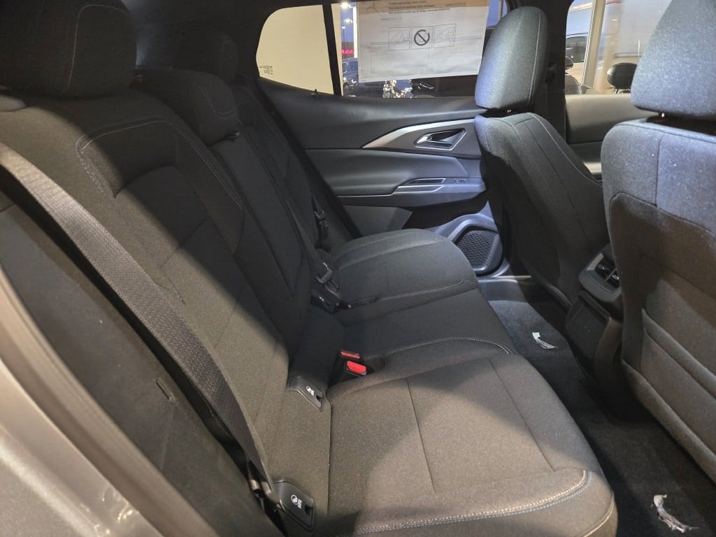 2026 CHEVROLET EQUINOX - Image 8