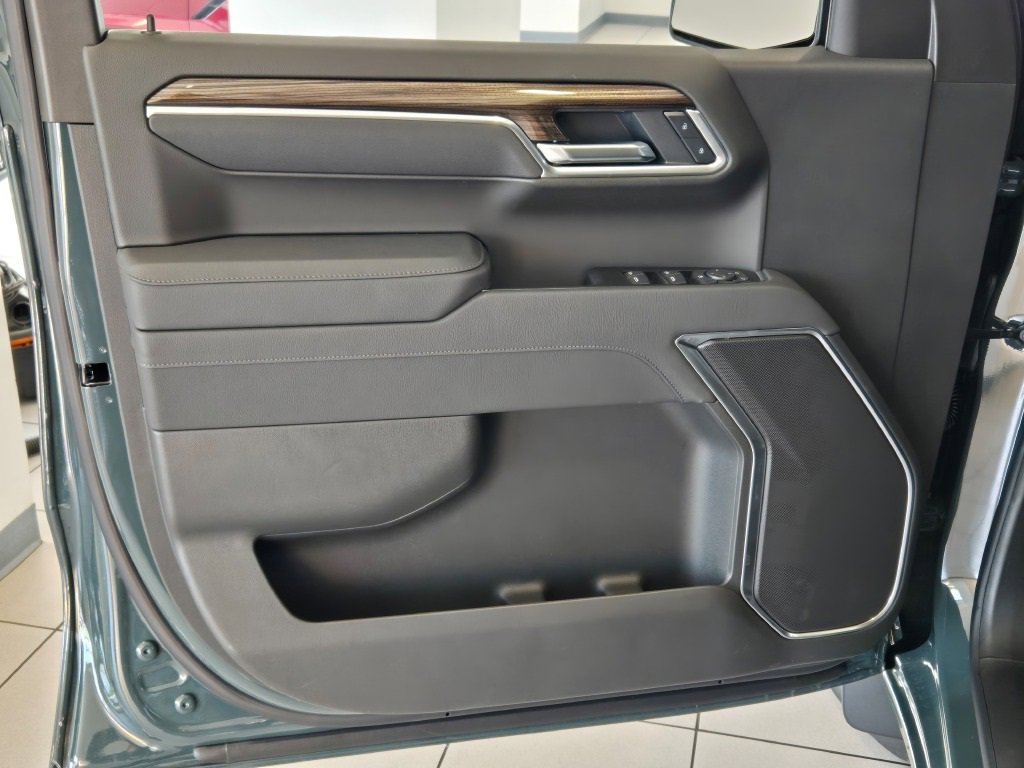 2026 CHEVROLET SILVERADO - Image 14