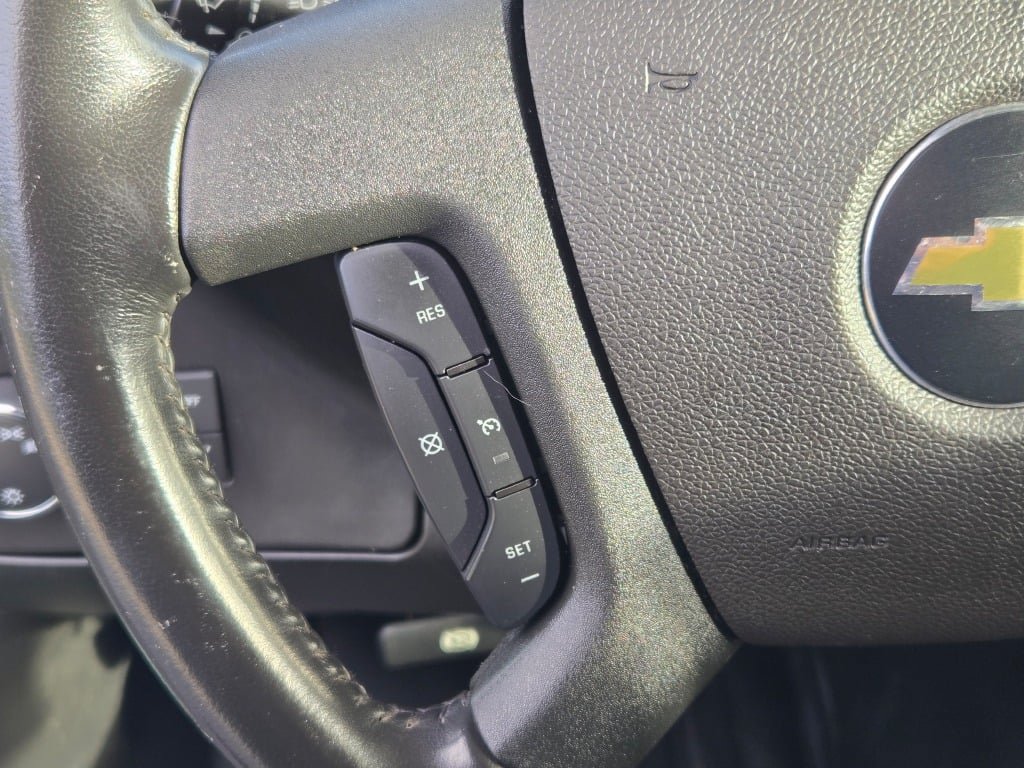 2023 Chevrolet Express Cargo Work Van - Photo 23