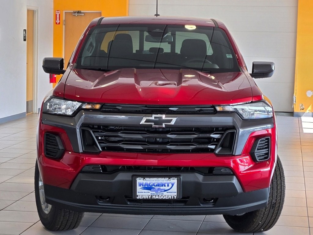 2025 CHEVROLET COLORADO - Image 2