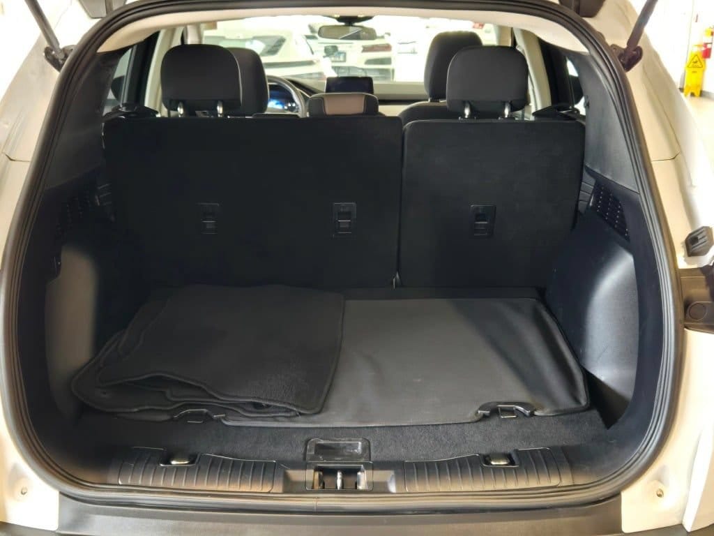 2022 Ford Escape SE - Photo 12